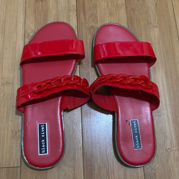 Black rivet Women’s red sandals - Picture 1 of 7